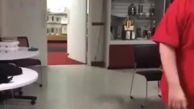bests fails .... for this that mens live less fell to the floor