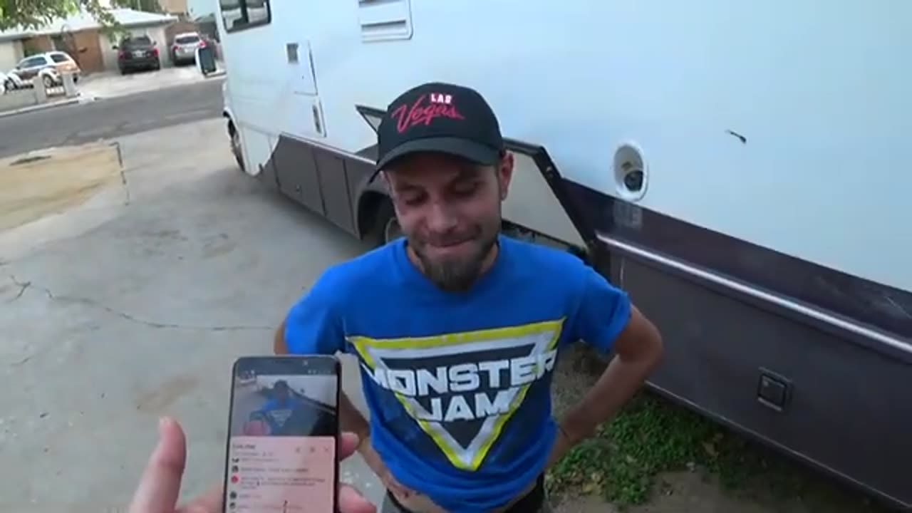 @RentFreeTour deleted VOD 'Crack house kicking our RV out' 10/02/2023