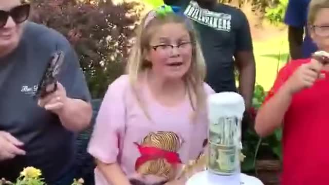 Surprise For My Daughter'S Birthday Party