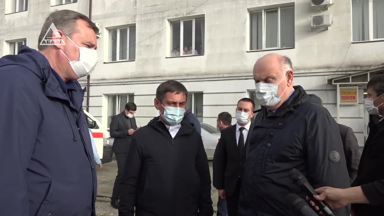 Рабочая поездка Аслана Бжания в Гудаутский район