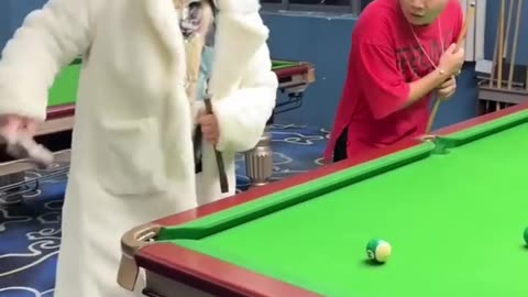 FUNNY BILLIARD MILLION VIEWS!