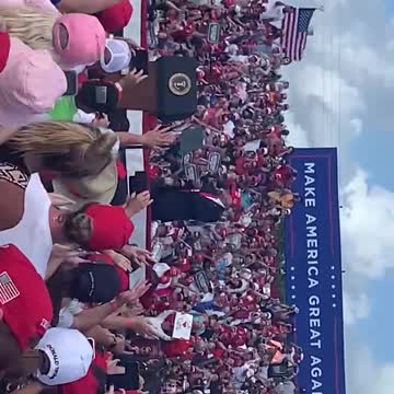 Trump in Tampa before election