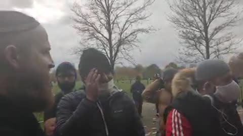 Joseph Others Heated Speakers Corner