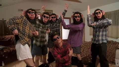 6.Bruno Mars - The Lazy Song (Official Music Video)