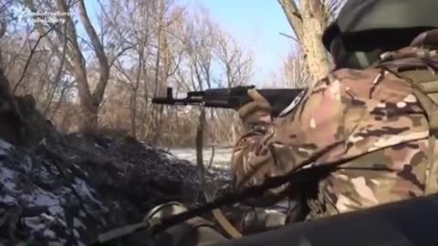Ukrainian army trying to retake occupied village by Russian forces near Kyiv