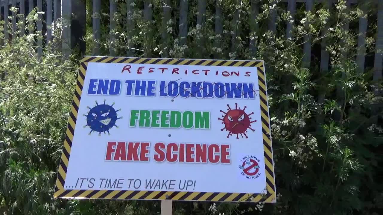 8 mile solo anti lock down protest