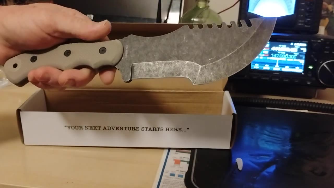 Weyland Tracker Knife Unboxing