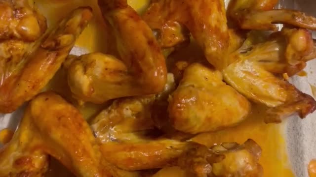 Air fryer chicken wings