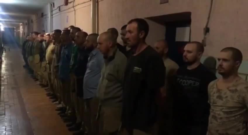 Over the past two days, more than 800 Ukrainian servicemen have surrendered to Russia