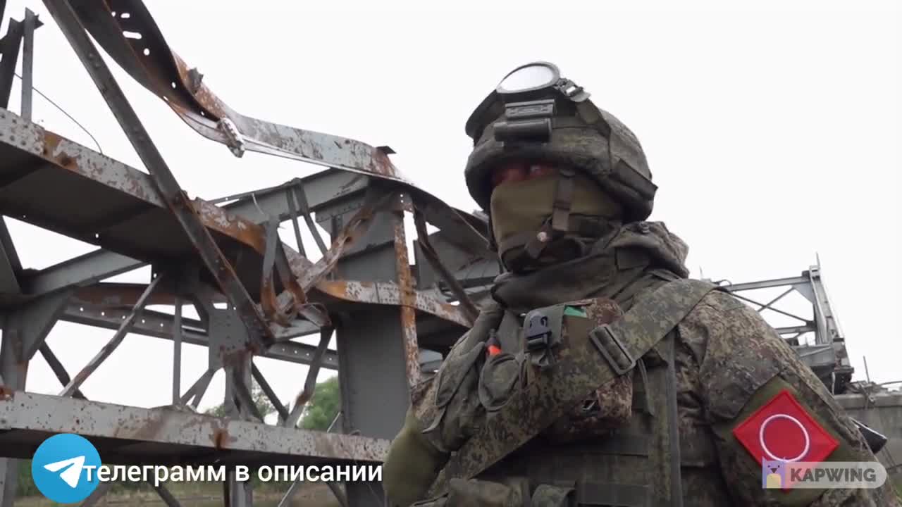 Russian military engineers repair and restore railway