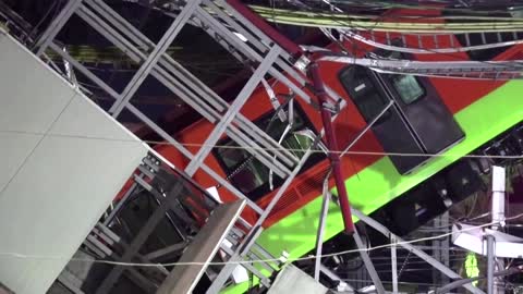 Scores killed or injured in Mexico train disaster