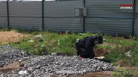 Mariupol se vzpamatovává z bojů, uklízí a připravuje se na stavbu nových domů