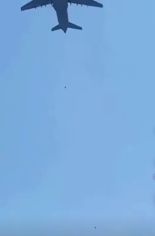 Afghans Fall To Their DEATH After Clinging Onto C-17 To ESCAPE Taliban!