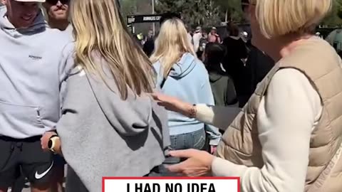 Parents fly to Melbourne to watch daughter run her first marathon 🏃‍♀️🥺