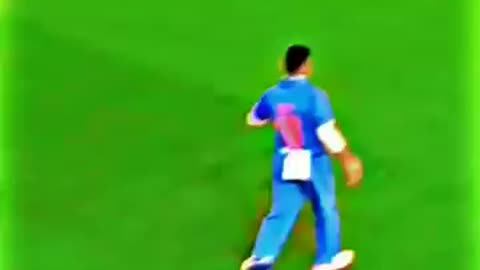 Virat Kohli Sledging Australian Crowd 🔥🥶