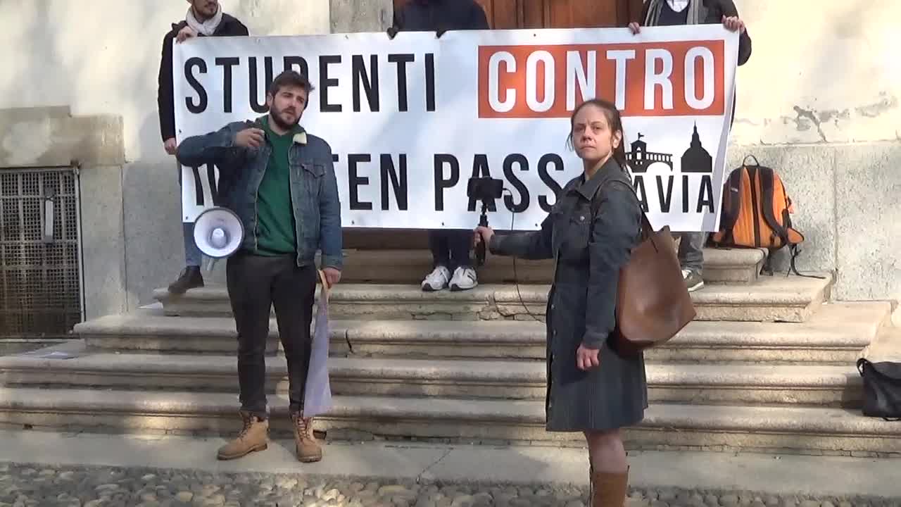 Sit-in Studenti Contro il Green Pass - Università di Pavia - 2021/10/16