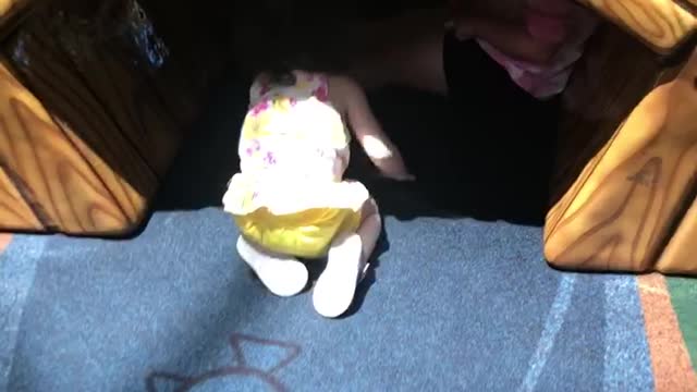 She bumps her head but doesn’t cry