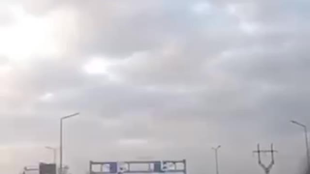 Massive queue forms as cars attempt to cross the Ukraine-Moldova border