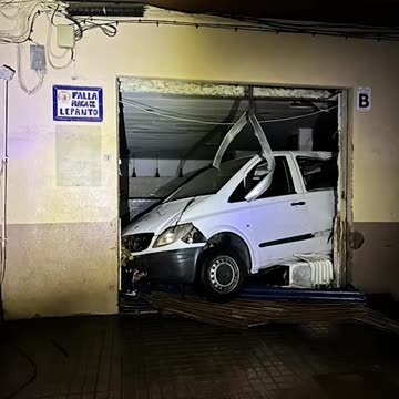 Shocking video reveals horrifying speed of Valencia's storm surge