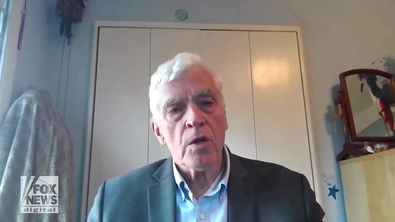 Former CIA Analyst Sounds The Alarm on The Deep State