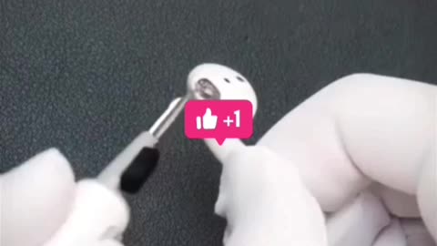 Apple airpods cleaning gadgets