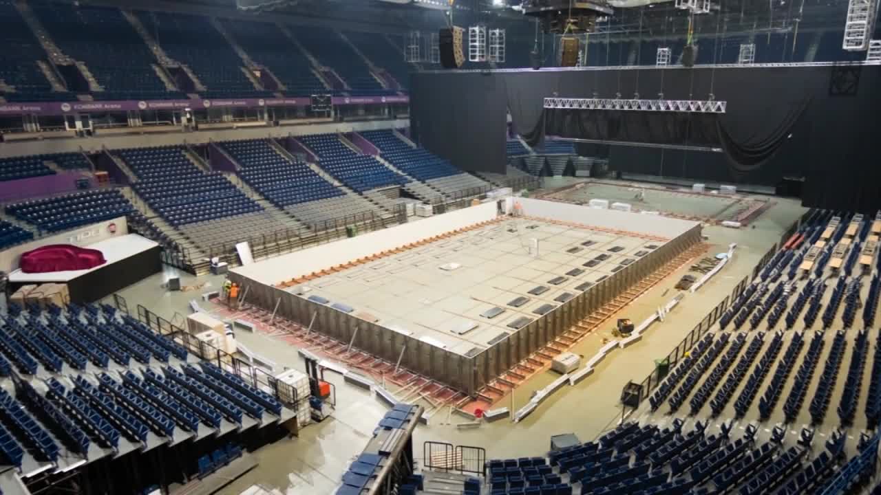 Installation of an Olympic water polo Time-Lapse