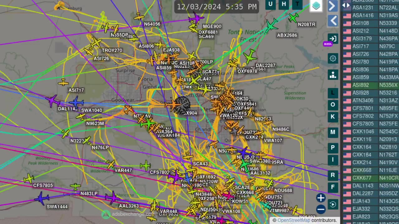 Big Time Lapse of Airplane Mafia Traffic over KPHX - Dec 14th 2024 -