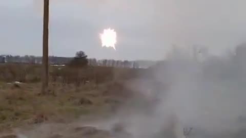 Amazing Video of Ukrainians Shooting Down a Russian Cruise Missile with Stringer