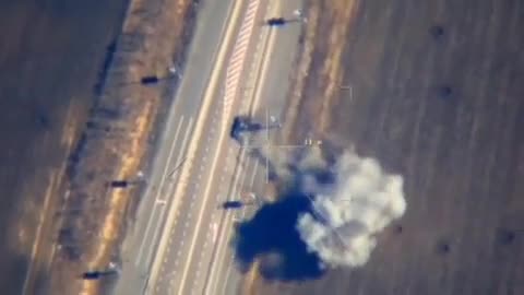 Russian drone destroys Ukrainian T-64 tank