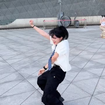 Do you like the lazy or energetic #魔性emergency mirror challenge?