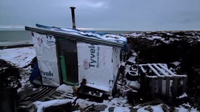 Bering Sea Gold: Emily On The Beach