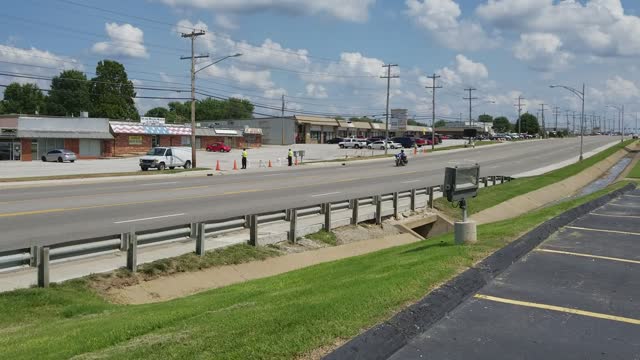 Vehicle Attempts to Ram Presidential Motorcade