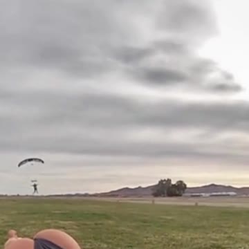 #shotoniphone meme 🤣 Uuuu ... SWEET LANDING VIEW 🤣 #prank #shorts