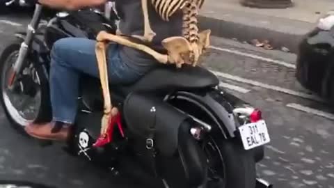 Bike ride new girlfreind 🤣🤣🤣🤣🤣🤣🤣🤣🤣