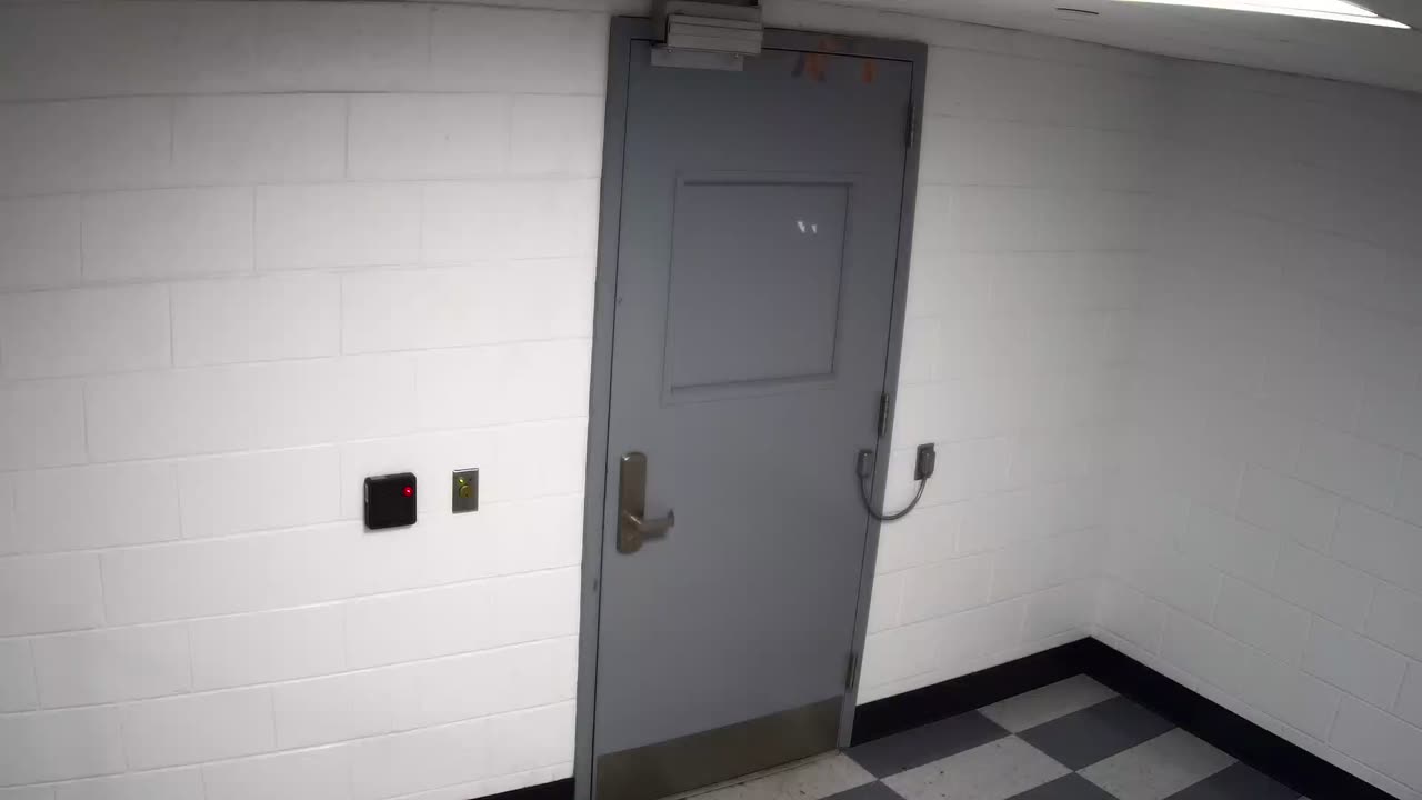 6147RHOBG3G301BExitSecuredSide_2021-01-06_05h00min02s147ms.mp4