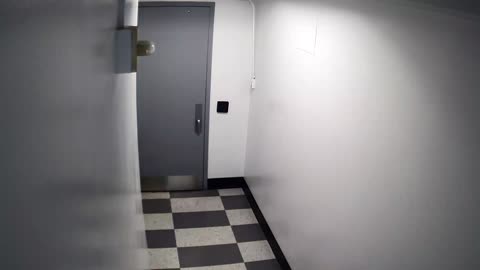 6172RHOBG3G302CStairwaySide_2021-01-05_21h40min03s640ms.mp4