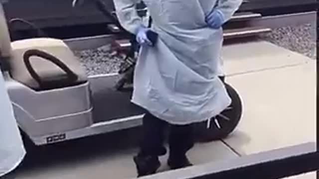 Karanténní zařízení v Austrálii - skrytá kamera