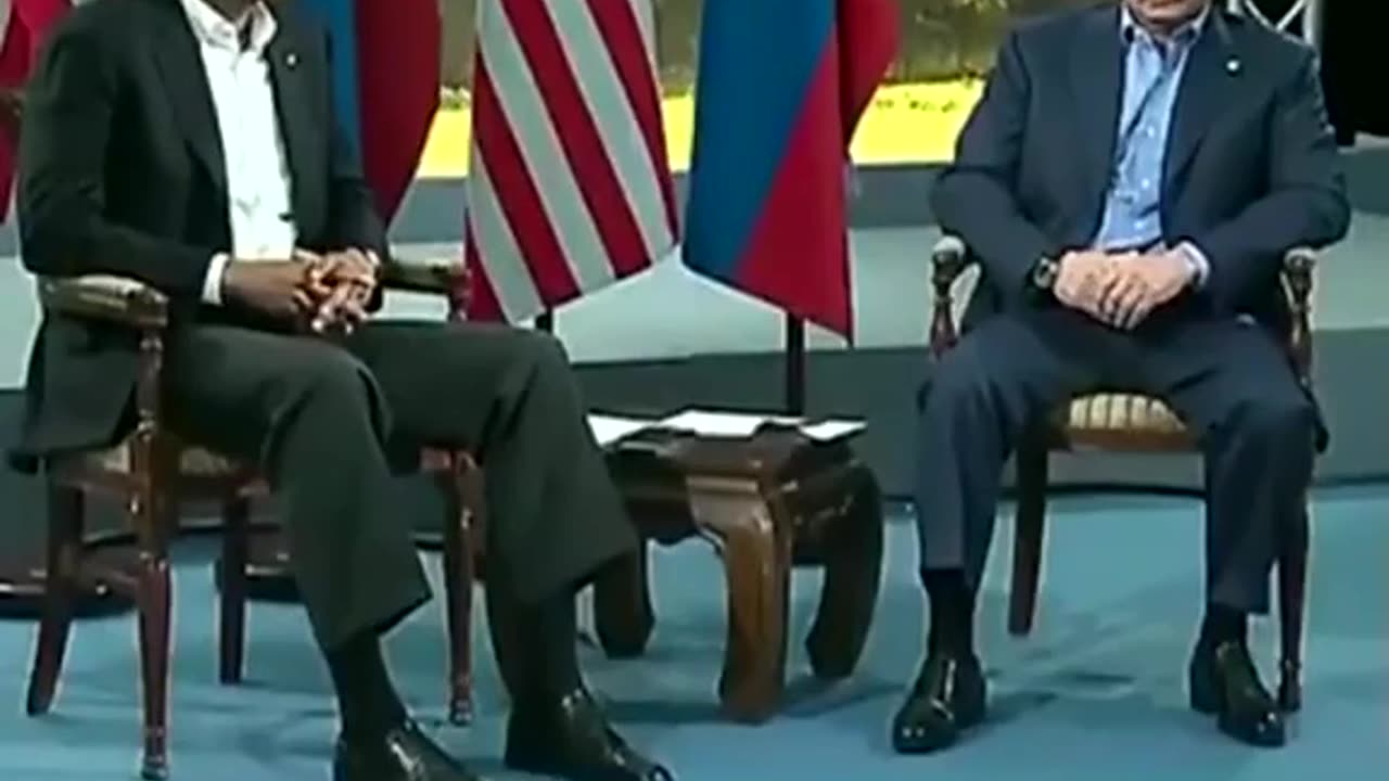 Trump vs Obama