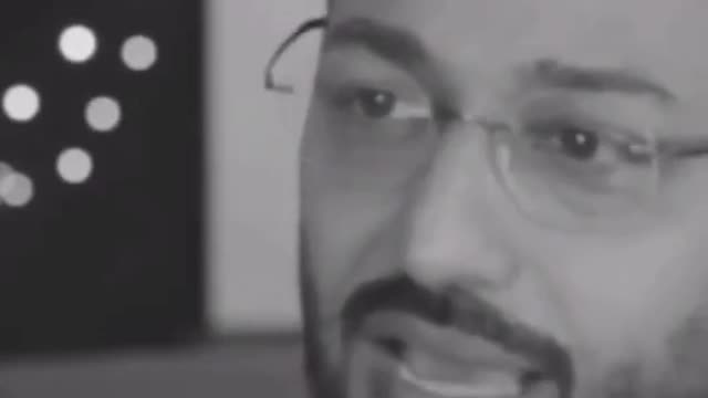 الحياة لا تقف على احد