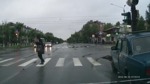 Car Slams Into A Light Post