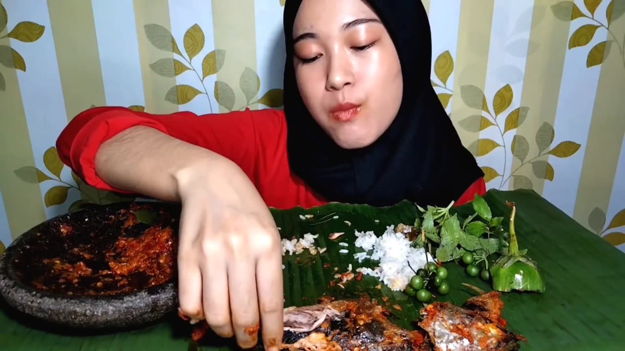 EATING FISH TONGKOL BALADO ONE TAIL CUURAK TO WELCOME RAMADAN