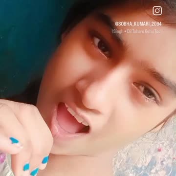 Cute reaction viral girl