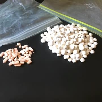 ***WARNING !*** Don't Trust Psychiatry A Gang Of Legal Drug Dealers & Murderers !