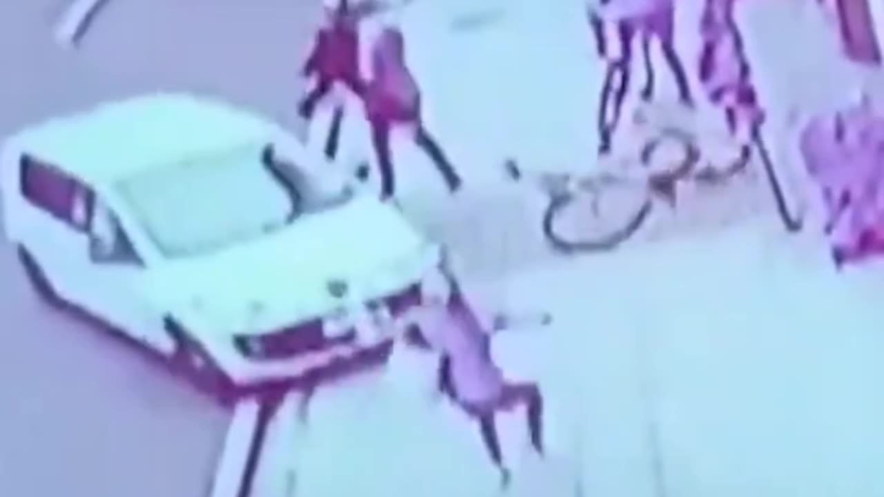 Heroic Driver Hits Phone Thief On A Bike