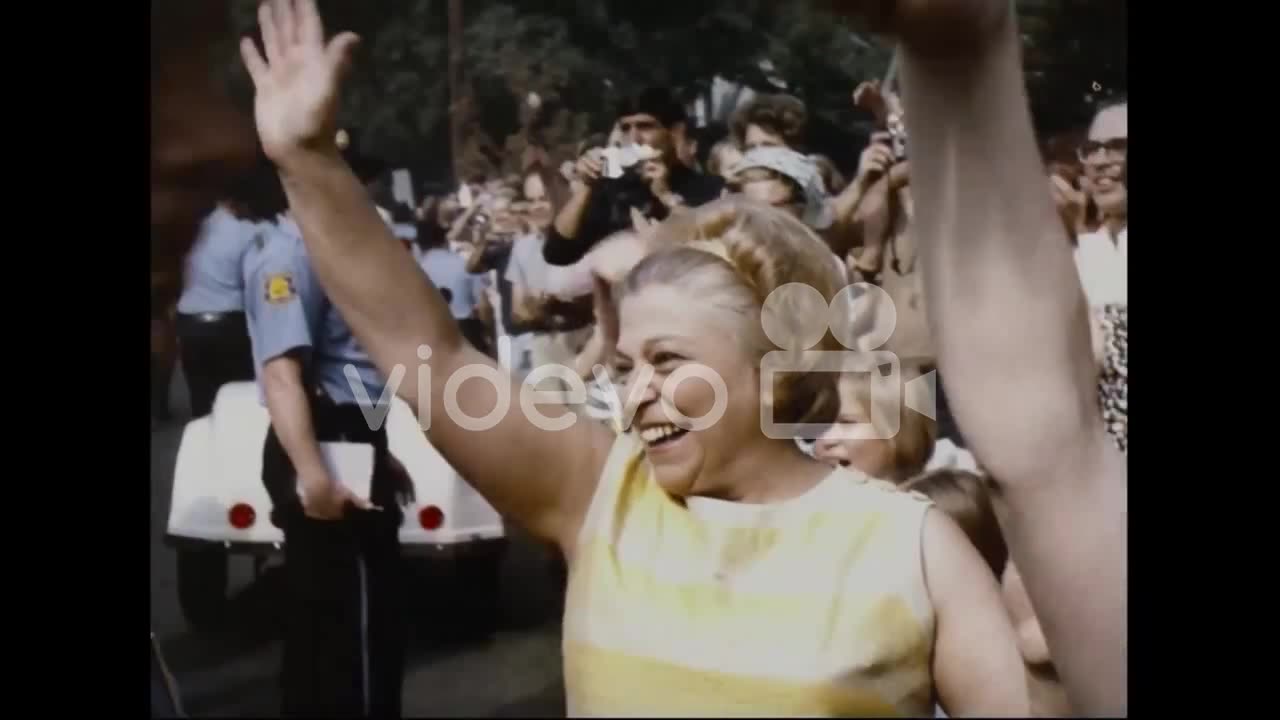 Crowds And Parades Greet The Astronauts Returning From TheANasa top channel////please follow me