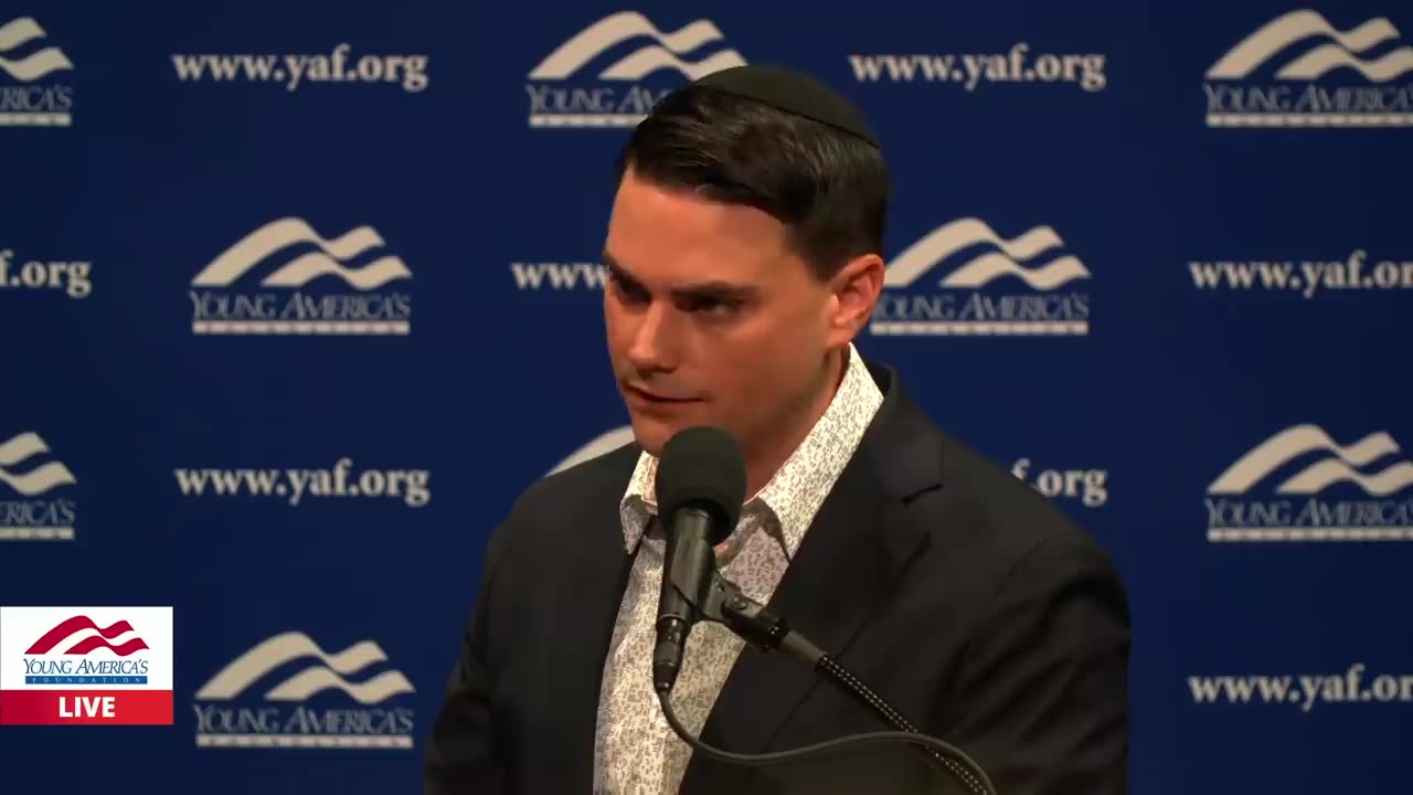 Leftist Woman Asks Shapiro If He's Transphobic