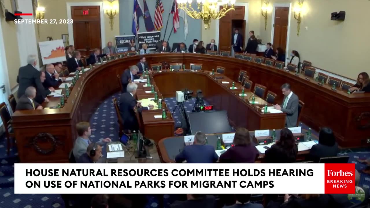 'Hostage In This Circus'- Dem Lawmaker Blasts GOP For Hearing On Migrants Ahead Of Looming Shutdown