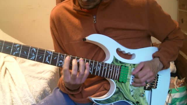 Lunch Time Guitar Jam #21 - Improvising Over G Lydian Guitar Backing Track