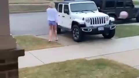 Girl gets a new Jeep for her birthday, but mom's worried about the balloon!