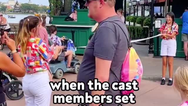 whenthe cast members set